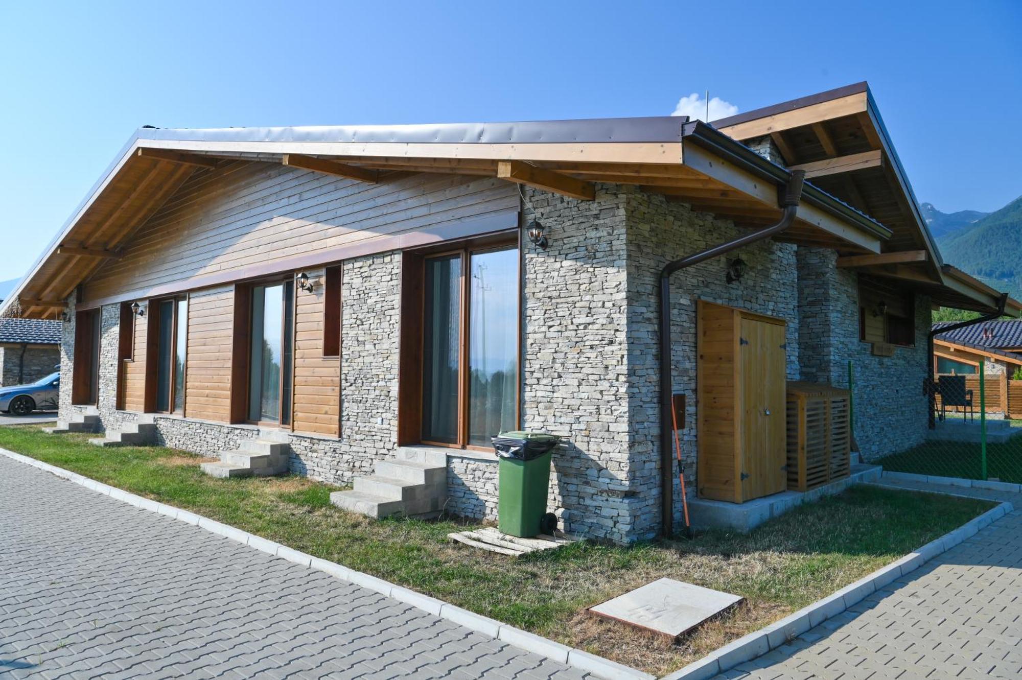 Villa Letizia Near The Pirin Golf Resort บันสโก ภายนอก รูปภาพ